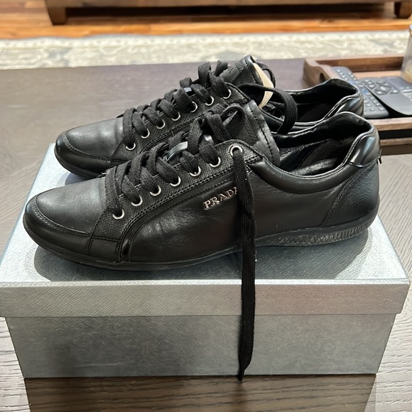PRADA SNEAKERS - Picture 4 of 7